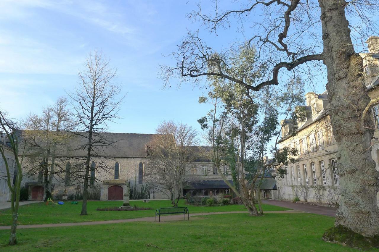 La Berlue Bayeux Saint-Vigor-le-Grand Exterior foto